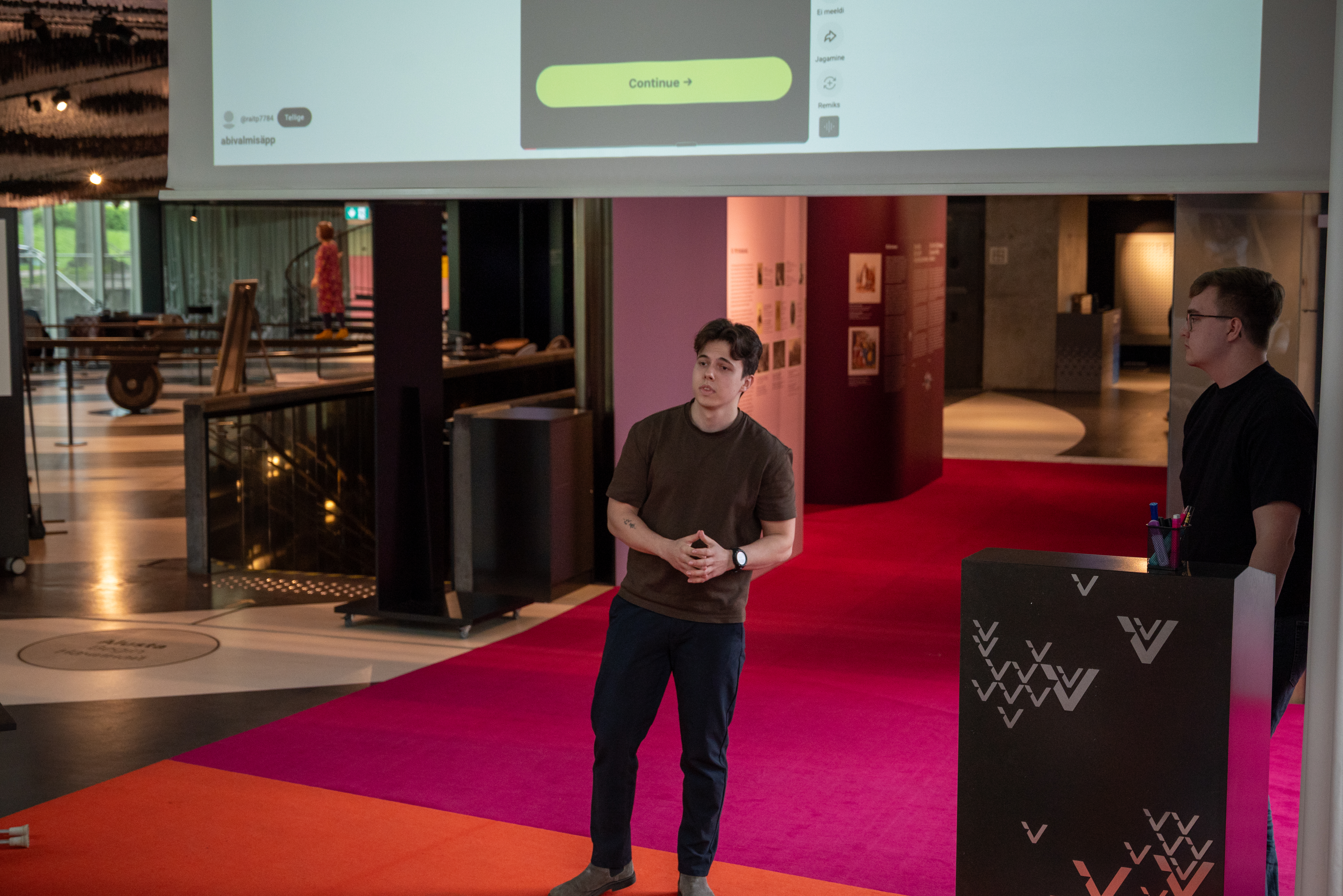 Rinaldo presenting at a hackathon